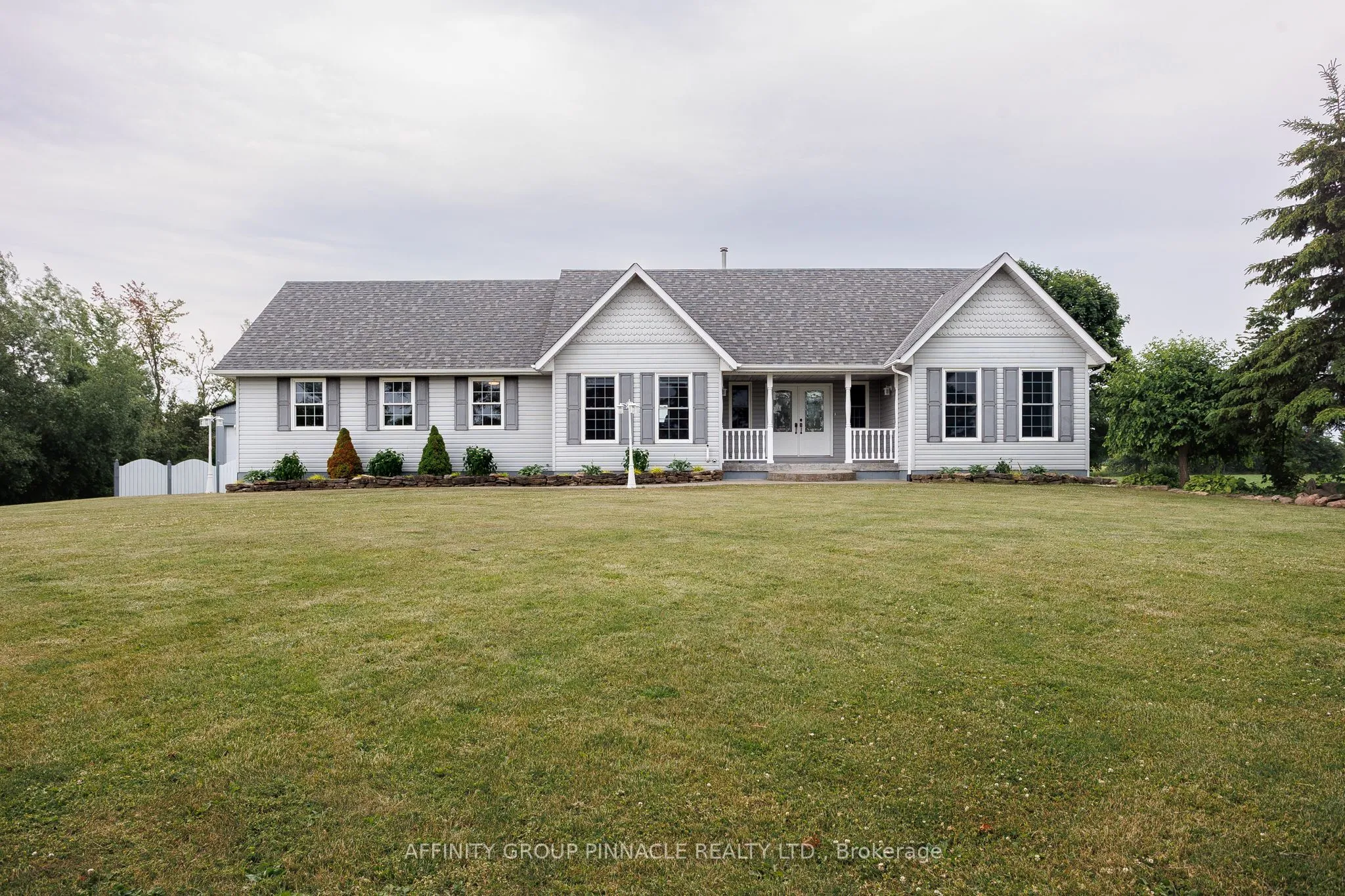 1042 Skyline Road, ON K0M 2M0