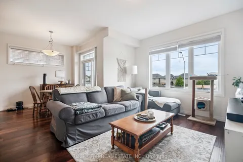 9 Dodman Crescent, ON L9G 0G6