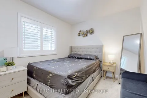 949 Bamford Terrace, ON K9K 0H1