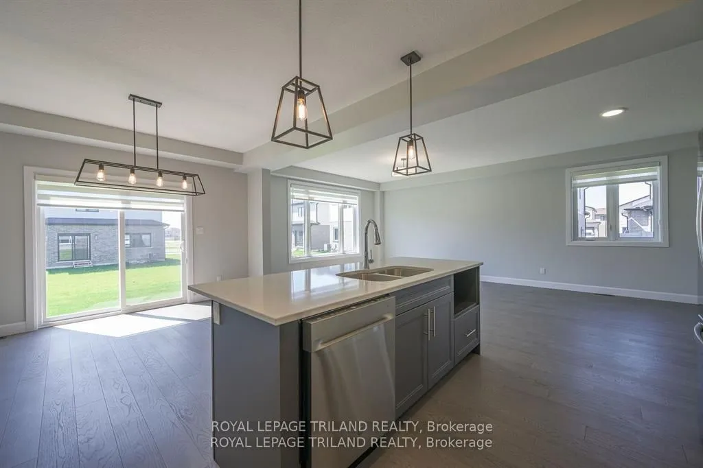 3642 EARLSTON Cross, ON N6L 0G6