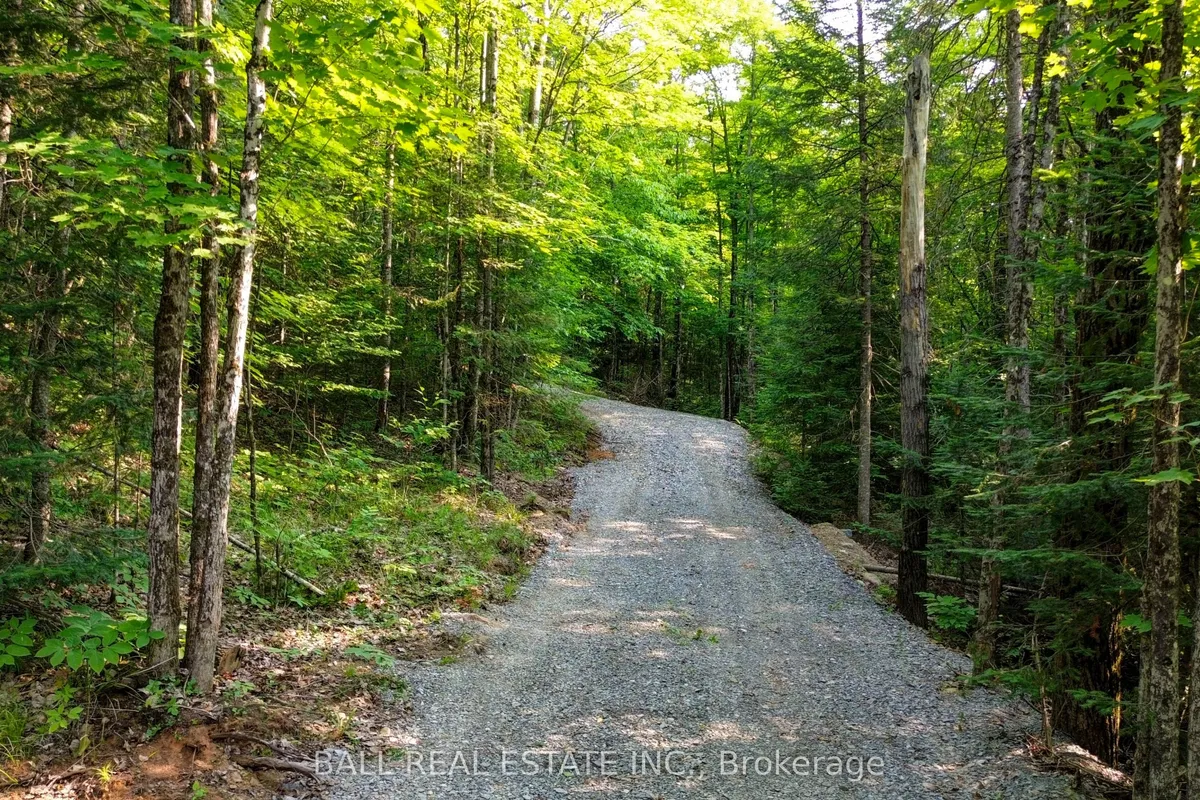 00 Rose Island Road, ON K0L 1P0