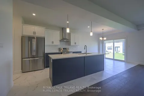 3837 AUCKLAND Avenue, ON N6L 0J2