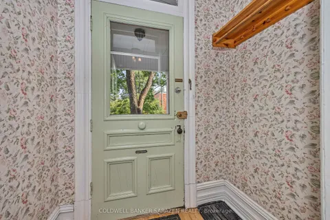 14 Elm Street, ON K1R 6N1