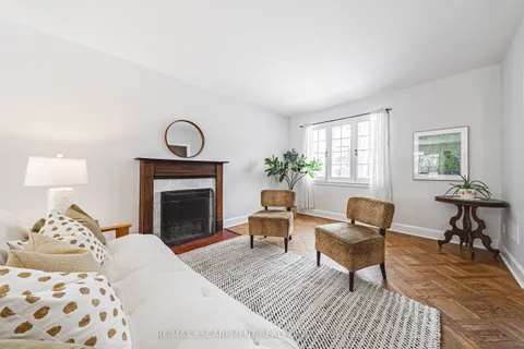 34 Chedoke Avenue, ON L8P 4N9