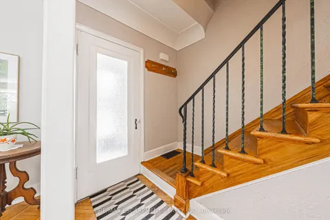 34 Chedoke Avenue, ON L8P 4N9