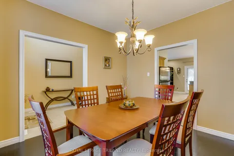 926 Gabor Street, ON N6K 4V6