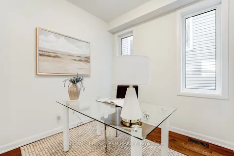 218 CALVINGTON Avenue, ON K2T 0P8