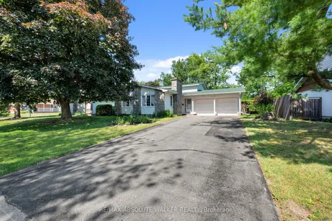 11 Suffolk Street, ON K2G 3P5