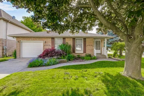 22 Farmington Drive, ON N5R 5X4