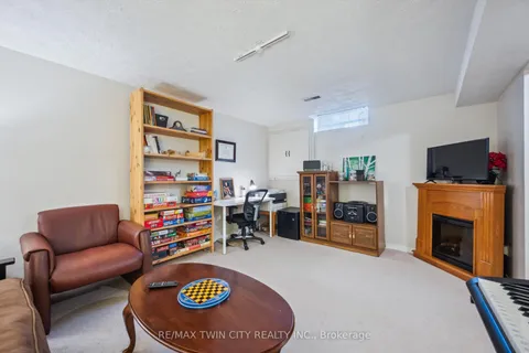 148 NORTHLAKE Drive, ON N2V 1H7