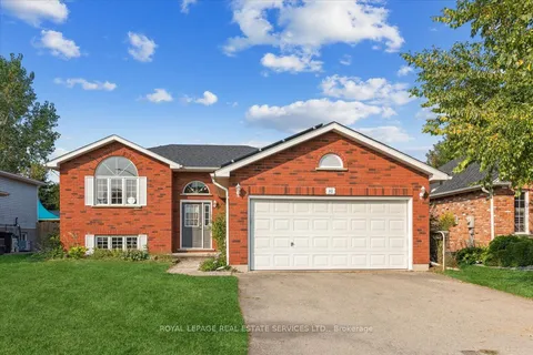 82 Whitlaw Way, ON N3L 4B5