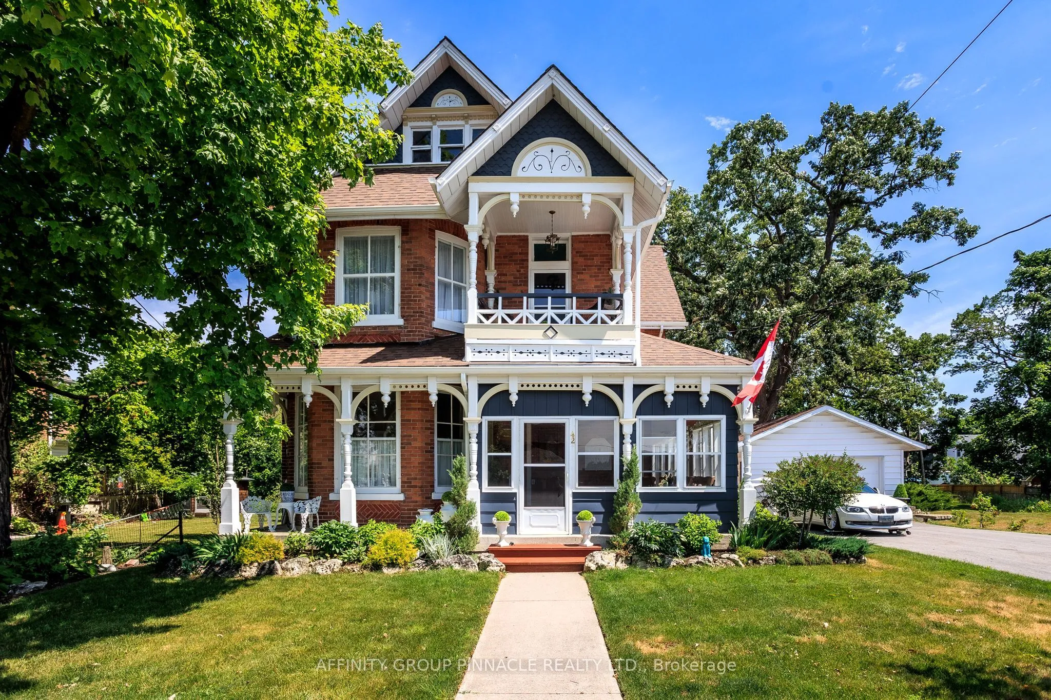 42 Oak Street, ON K0M 1N0