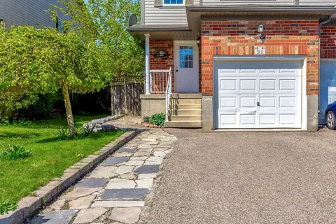 51 Madeleine Street, ON N2R 1V4
