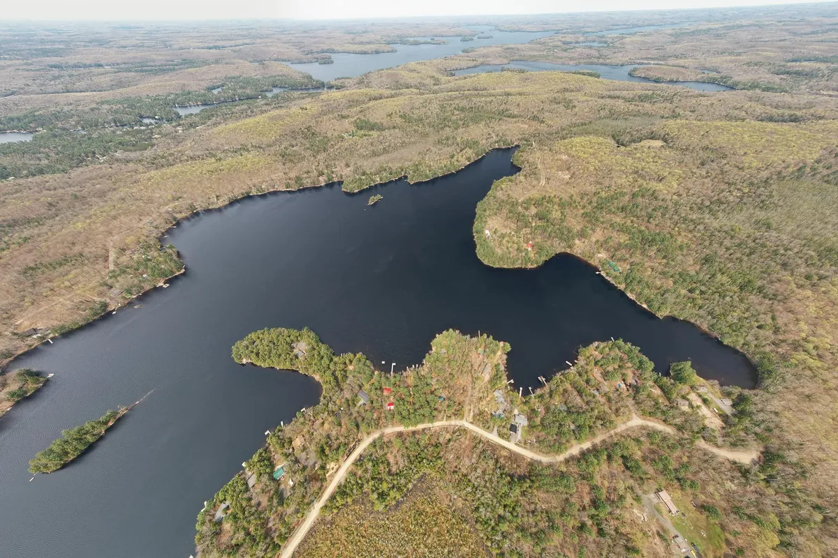 000 Dickie Lake Road, ON P0B 1A0