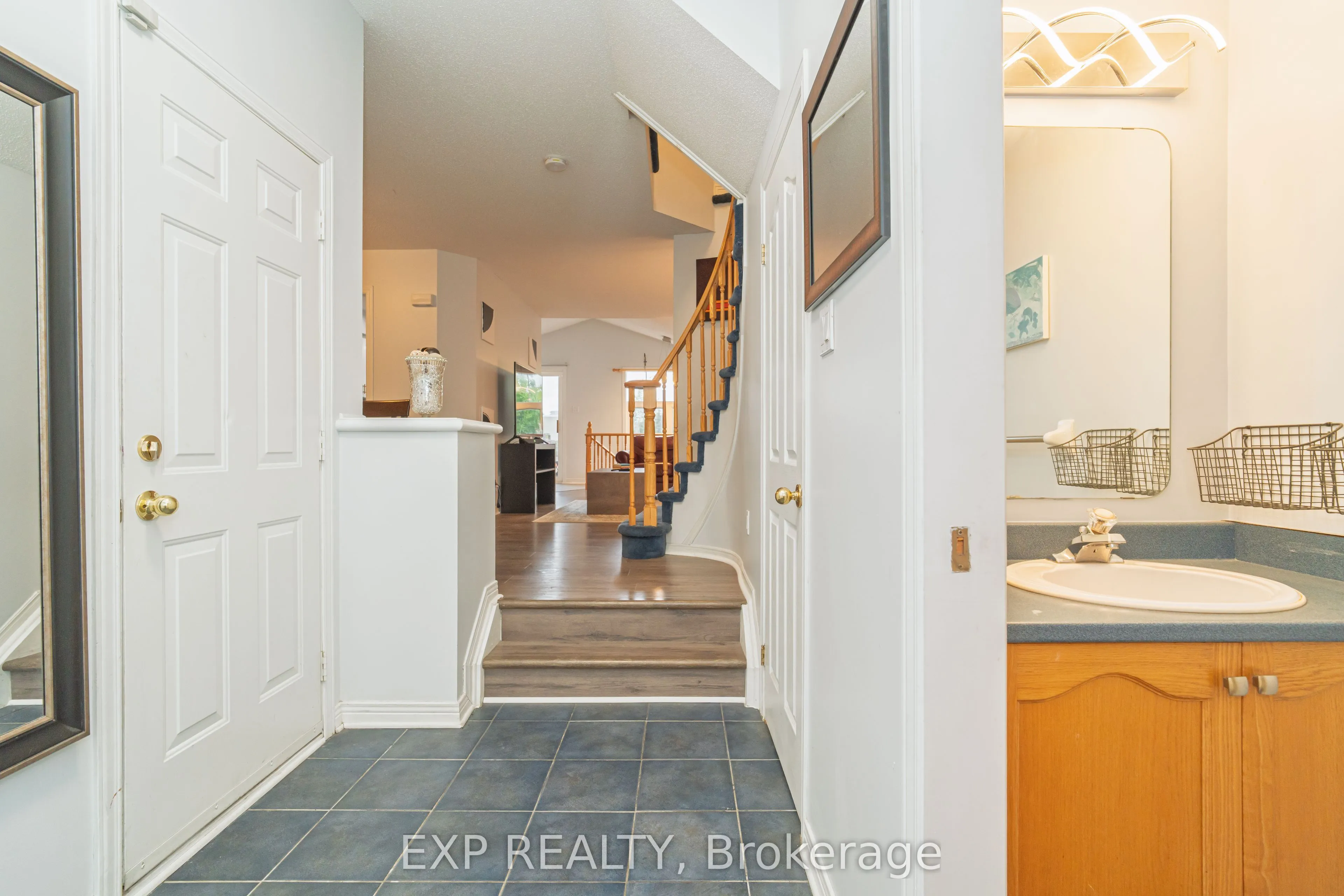 939 MARKWICK Crescent, ON K4A 4J1