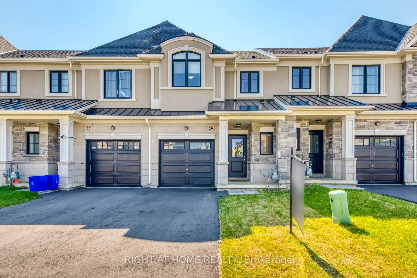 29 Mia Drive, ON L9B 0J8