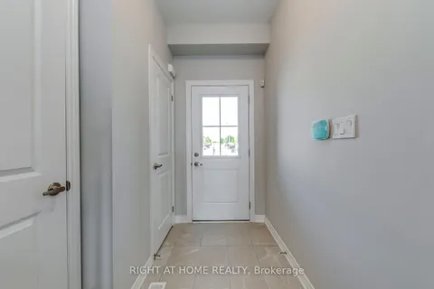 29 Mia Drive, ON L9B 0J8