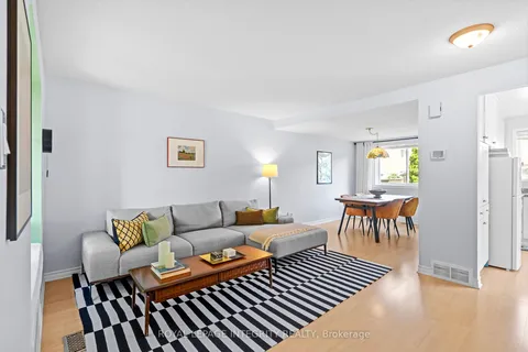 23 Peacock Crescent, ON K2J 3P1