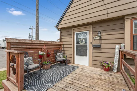 607 Brighton Avenue, ON L8H 6H1