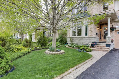 438 Brunskill Way, ON K2T 0B1