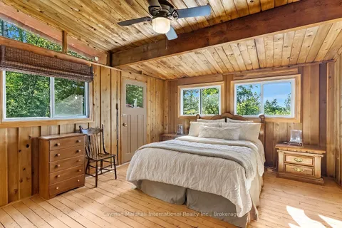 6 Hills Island, ON P1H 2J6