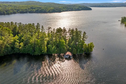 6 Hills Island, ON P1H 2J6