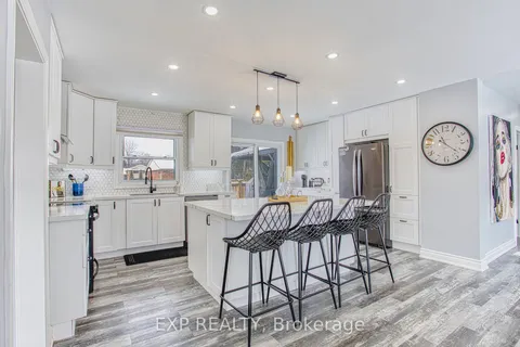 4382 Central Avenue, ON L0R 1B6