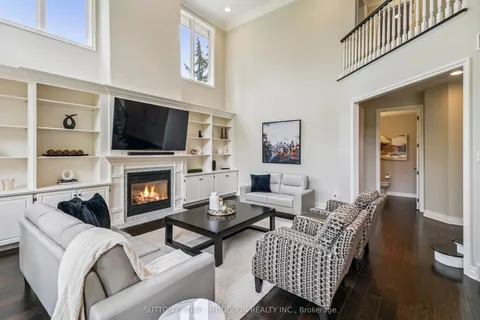 90 Fitzwilliam Boulevard, ON N6H 5H4