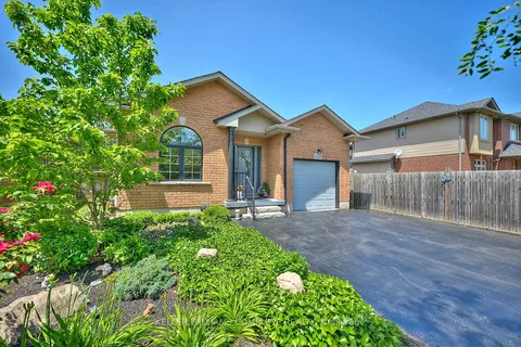 4528 FRANCES Crescent, ON L3J 0E8