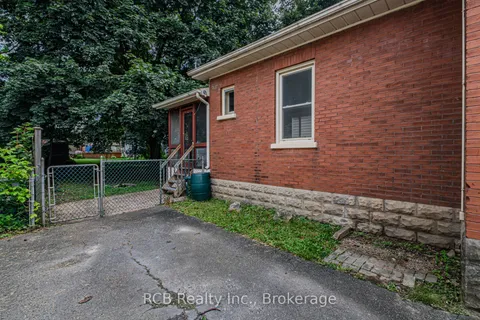 88 First Avenue, ON N1S 2B3