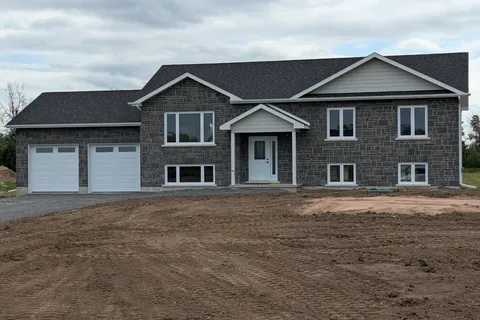103-1 Galbraith Grove Road, ON K0H 3N0