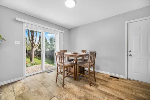 6 Eula White Place, ON N5Z 5C2