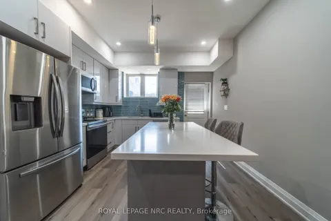 37A Ormonde Avenue, ON L2M 5P1