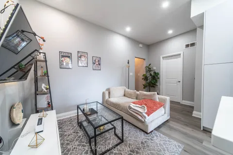 37A Ormonde Avenue, ON L2M 5P1