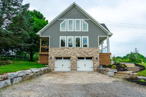 4 Concession 11 Road, ON L8B 1H8