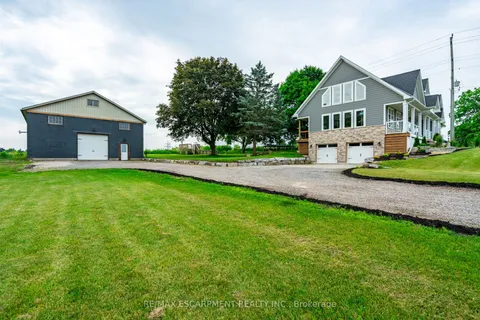4 Concession 11 Road, ON L8B 1H8