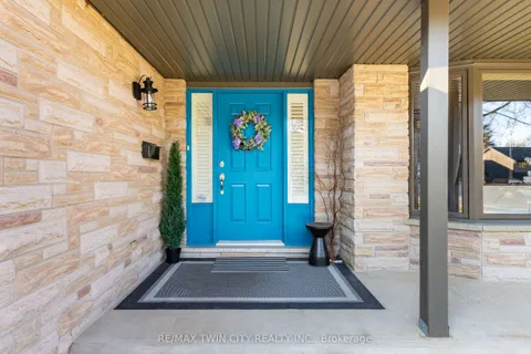8 Mill View Street, ON N2P 1W7