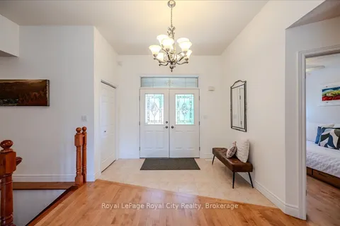 953 St David Street, ON N1M 2W3