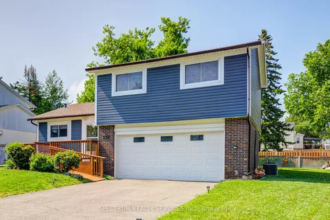 330 Centre Street, ON L9V 2Y6