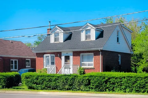 560 Beach Boulevard, ON L8H 6X6