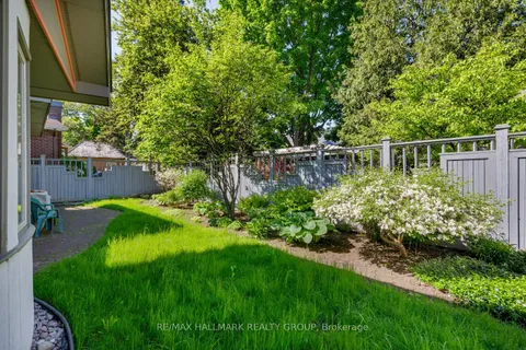 396 Huron Avenue, ON K1Y 0X1
