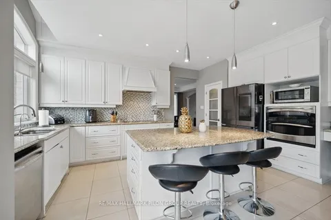 4610 Ramsayville Road, ON K1G 3N4