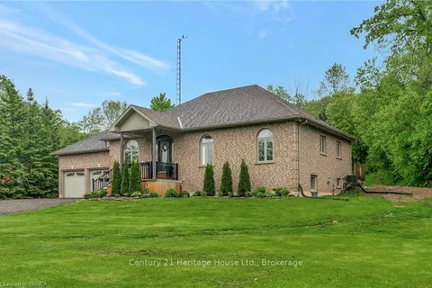 30 Douglas Street, ON N3T 0M6