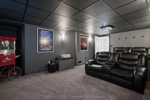 7071 Clayton Walk, ON N6P 0A1