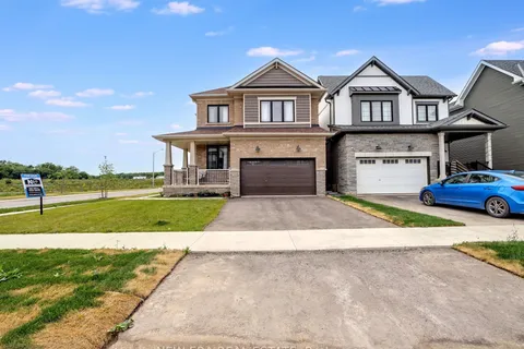 237 Eastbridge Avenue, ON L3B 0M7
