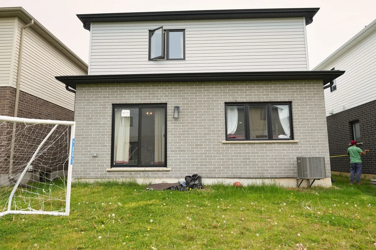 259 Byers Street, ON N6L 0J2