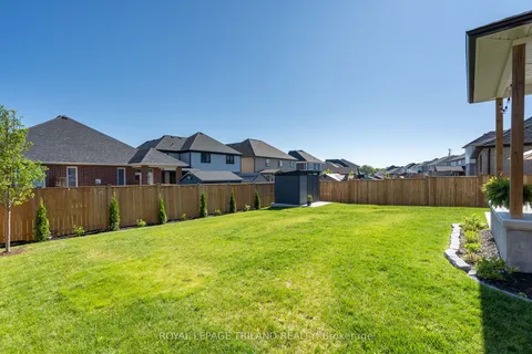 28 Hazelwood Passage, ON N0L 1G2