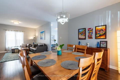 217 Fountainhead Drive, ON K1W 0C2