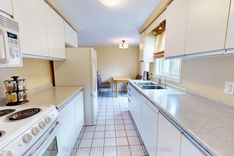 116 Oprington Court, ON N2N 3E1