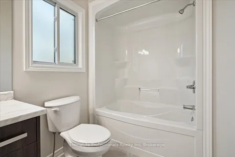 53 Montrose Trail, ON L3C 0K5